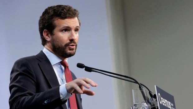 Casado dice que no tiene nada que temer de Villarejo y pregunta a Sánchez si puede decir lo mismo