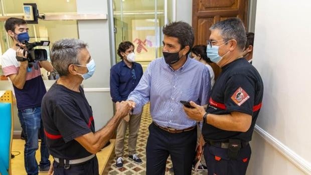 Los bomberos de la Diputación de Alicante, pioneros en España en el uso de una 'app' para controlar quemas agrícolas