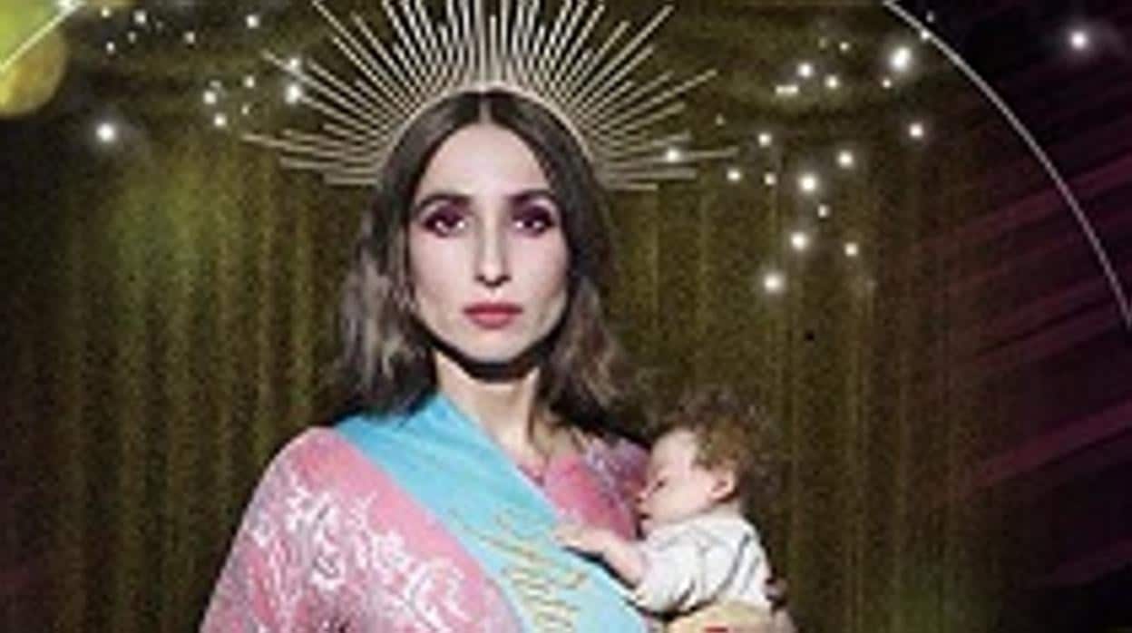 Retiran un cartel de Zahara vestida de Virgen tras las críticas de Vox