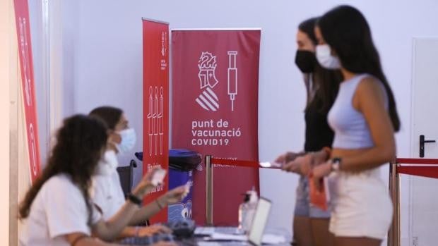 La vacunación del coronavirus se acerca al final en la Comunidad Valenciana con la población de 12 a 19 años