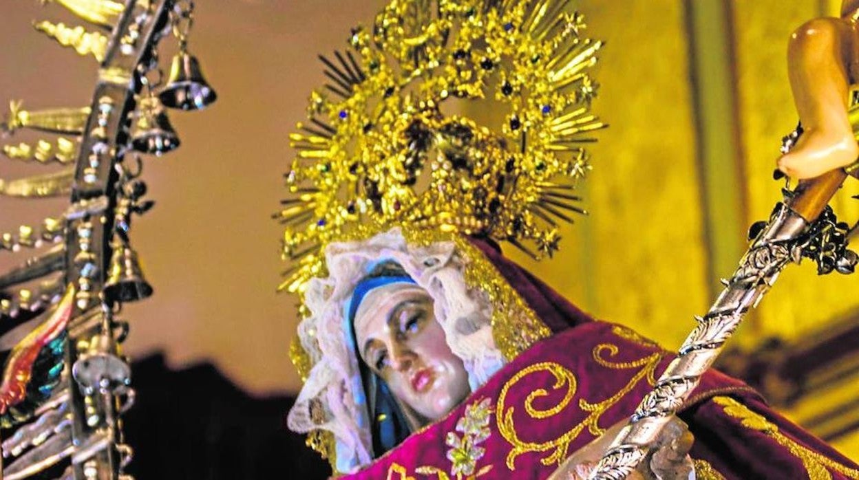 Digitalizan en 3D la talla de la Virgen de la Piedad de Santa Olalla