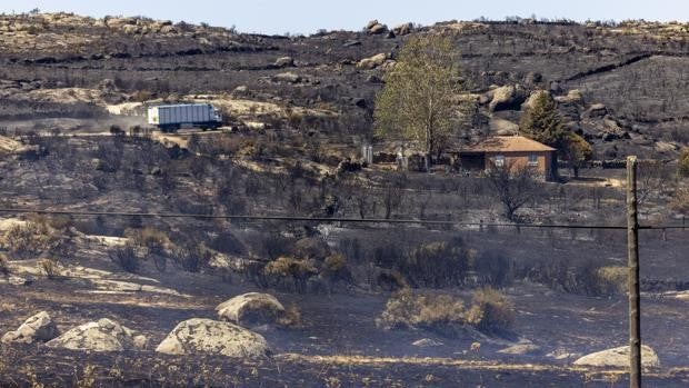 Baja a nivel 1 el incendio de Navalacruz ante su «evolución favorable» tras seis jornadas de lucha