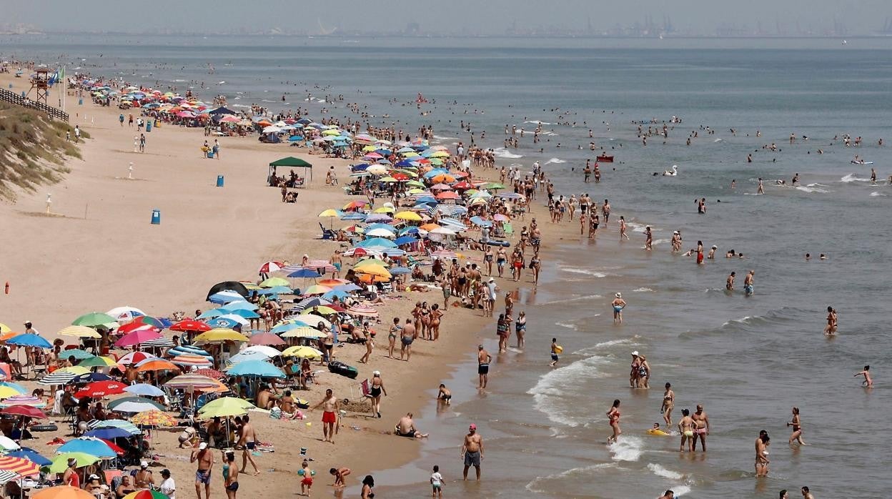 Imagen de archivo de una playa de Cullera