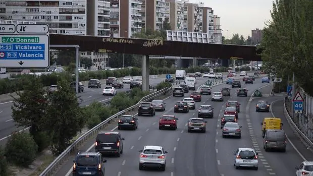 Cuenta atrás para la prohibición de los coches más contaminantes en Madrid capital