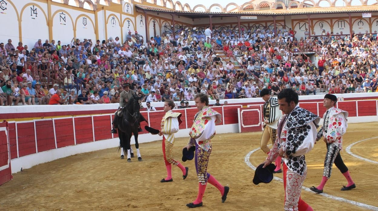 Volverán a verse los paseíllos en muchas plazas de toros de la provincia