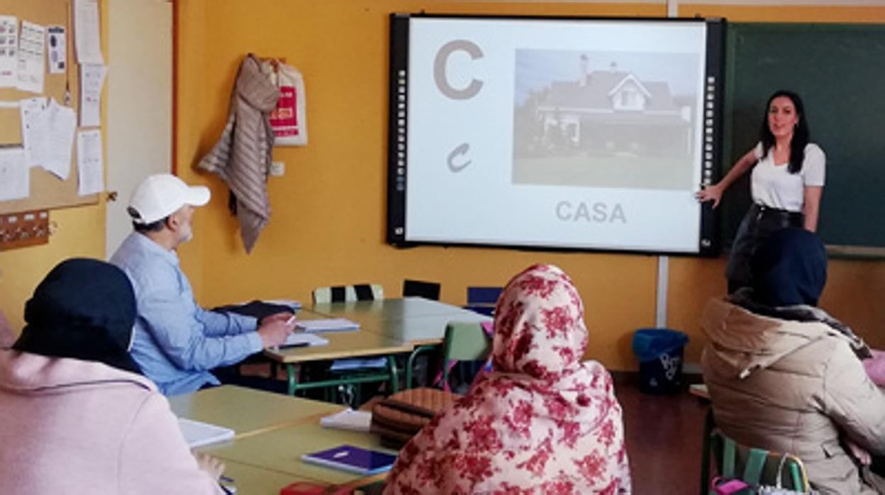 Llegan al centro de refugiados de Accem en Sigüenza dos familias afganas con trece integrantes