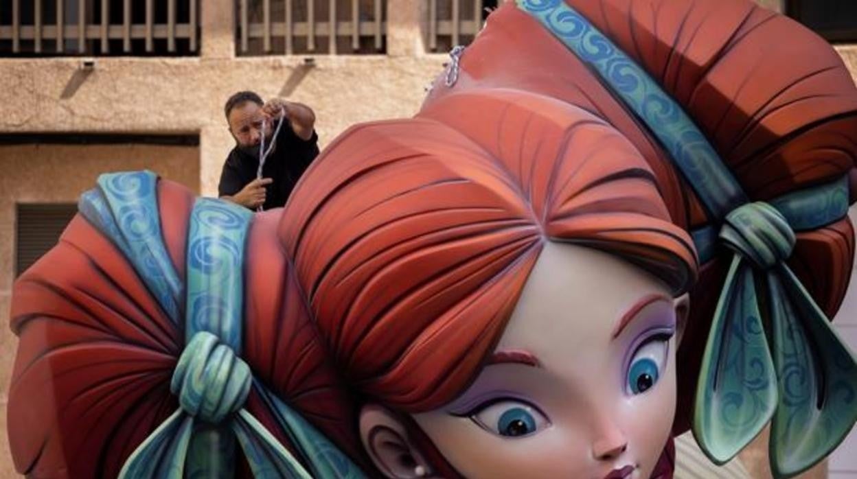 Las Fallas de Valencia se celebran en septiembre tras dos años y medio de espera