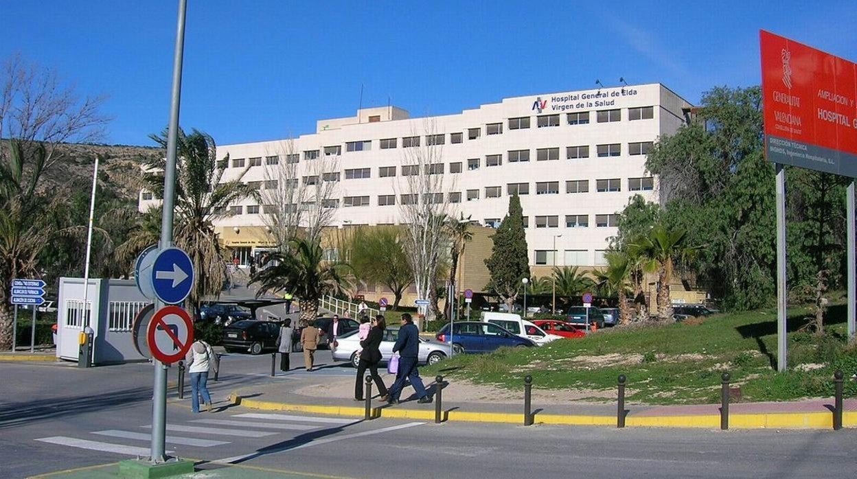 Fachada del Hospital de Elda