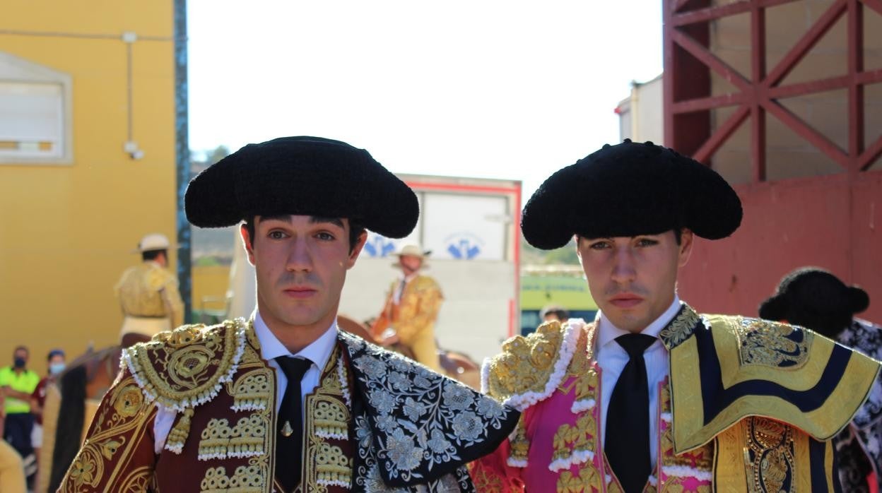 Tomás Rufo y Álvaro Lorenzo antes de su actuación en Borox