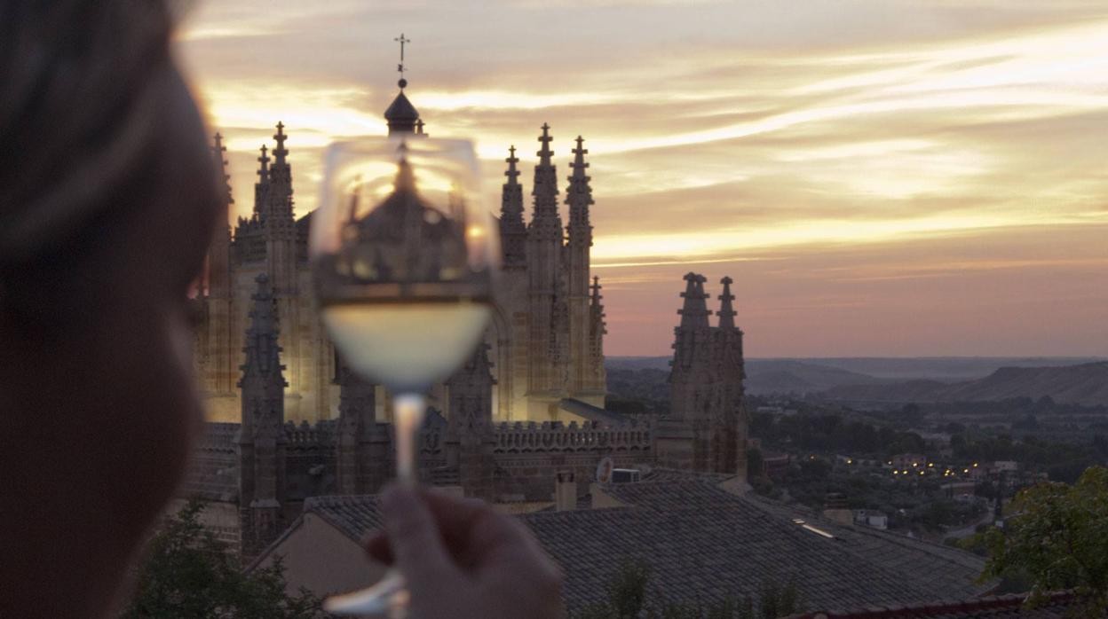 'Sunset Wine' combina puestas de sol con buenos vinos