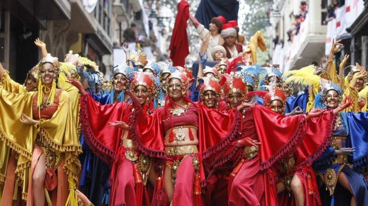 Moros y Cristianos de Alcoy