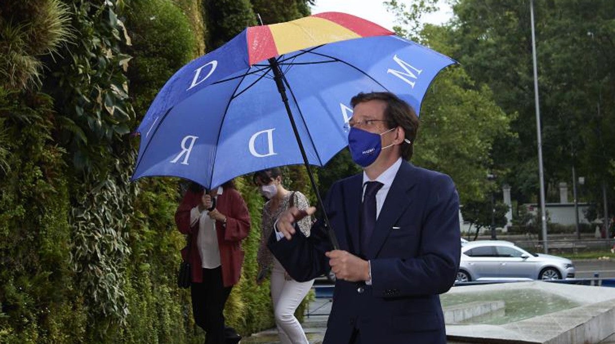 El alcalde de Madrid y portavoz nacional del PP, José Luis Martínez-Almeida, esta mañana en la capital