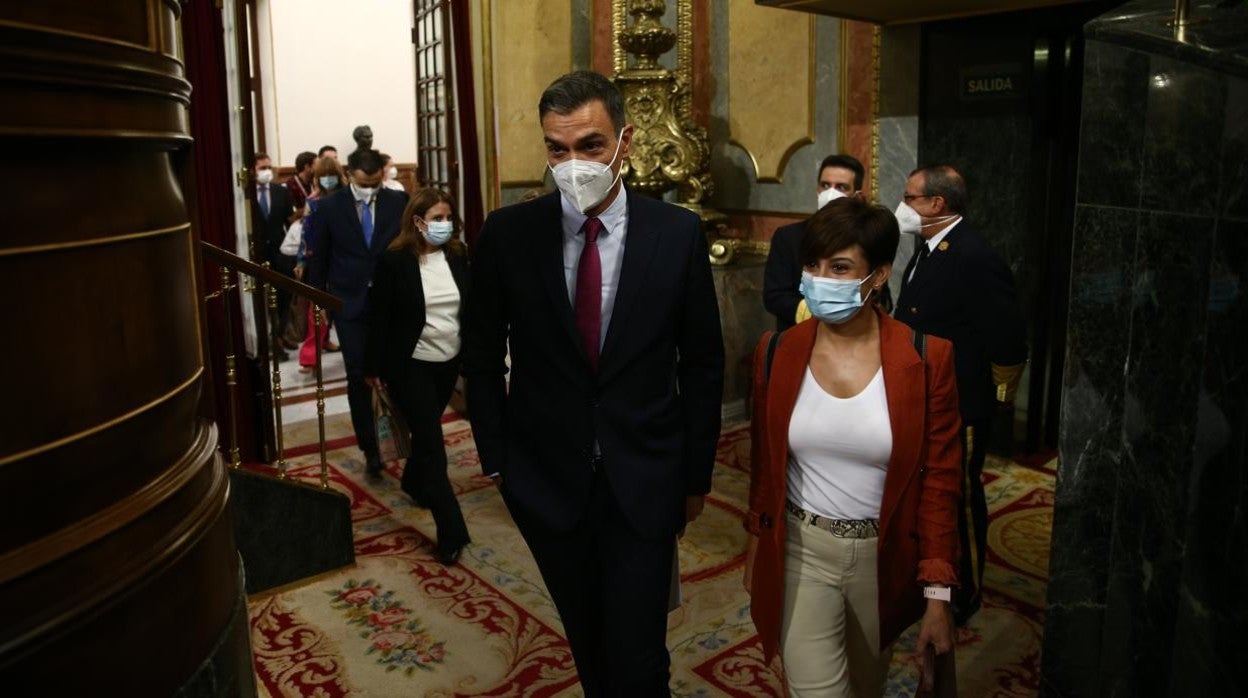 Pedro Sánchez e Isabel Rodríguez