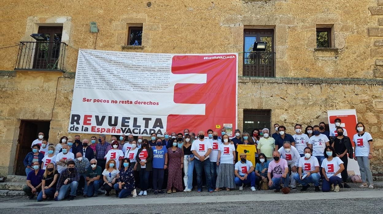 Asamblea de la Plataforma de la España Vaciada celebrada en Priego