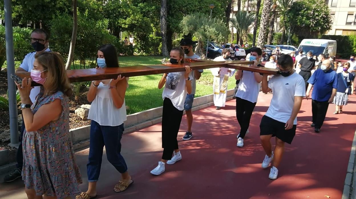 Acto en el colegio Jesuitinas de Elche