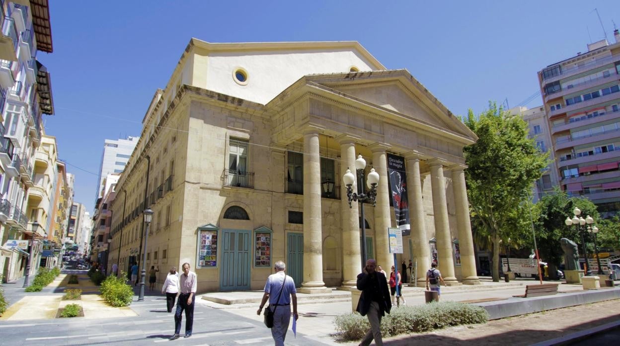 Imagen de archivo del Teatro Principal de Alicante