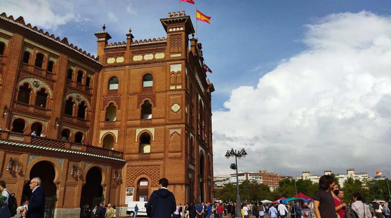 El ambiente previo a la feria taurina de otoño en Las Ventas