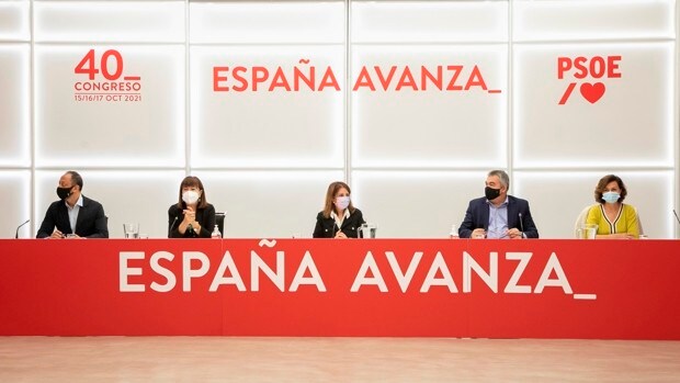 El PSOE alaba el cordón a la ultraderecha en Alemania, pero justifica que Sánchez rechazase una gran coalición