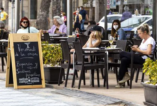 Imagen de archivo tomada en la terraza de un restaurante de la Comunidad Valenciana