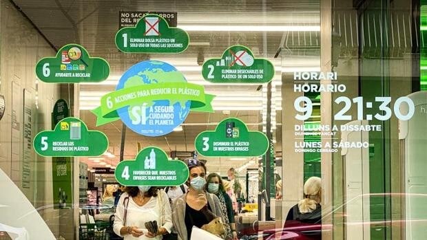Mercadona abre dos nuevas tiendas 'eficientes' en Alicante y Castalla con 94 empleados