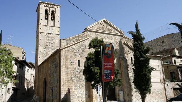 La música vuelve a la iglesia de San Sebastián con el concierto del «Trío Allegrando»