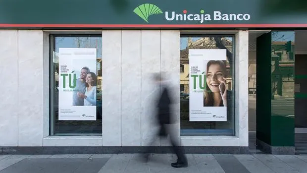 Unicaja Banco plantea 1.513 despidos para «mejorar la rentabilidad y eficiencia»