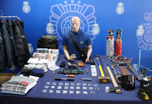 Parte del botín incautado por la Policía