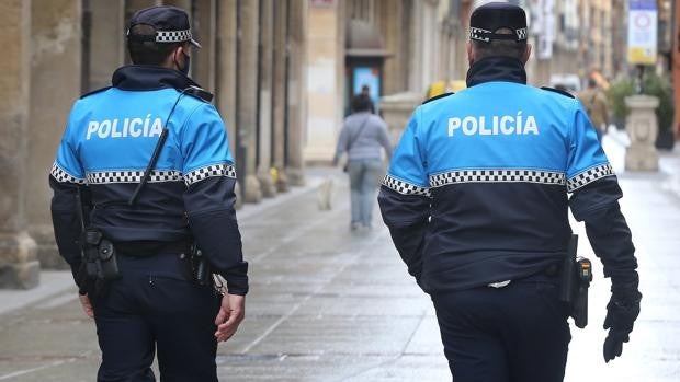 Detenido en Palencia por un supuesto delito de violencia de género tras herir a su pareja en la cabeza