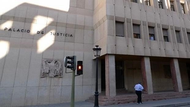 Piden 3 años para el acusado de abusar sexualmente en Albacete de la prima de su exnovia, menor de edad