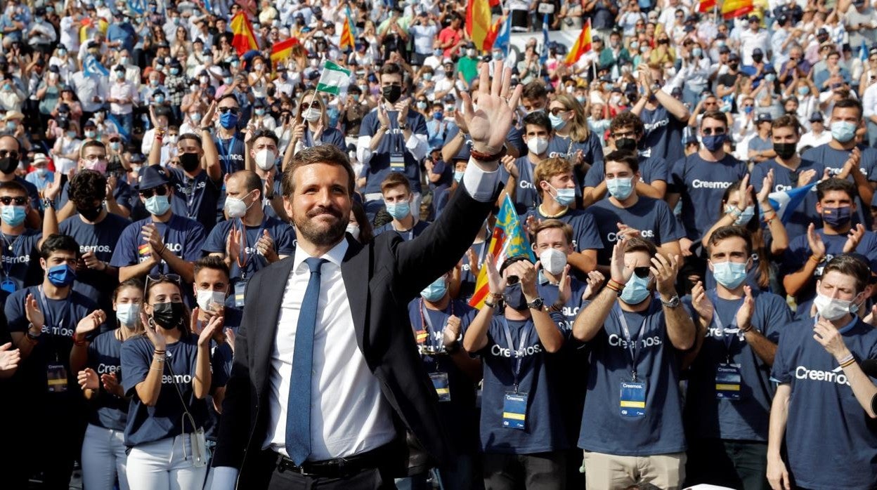 Pablo Casado, durante el cierre de la convención del PP en la plaza de toros de Valencia