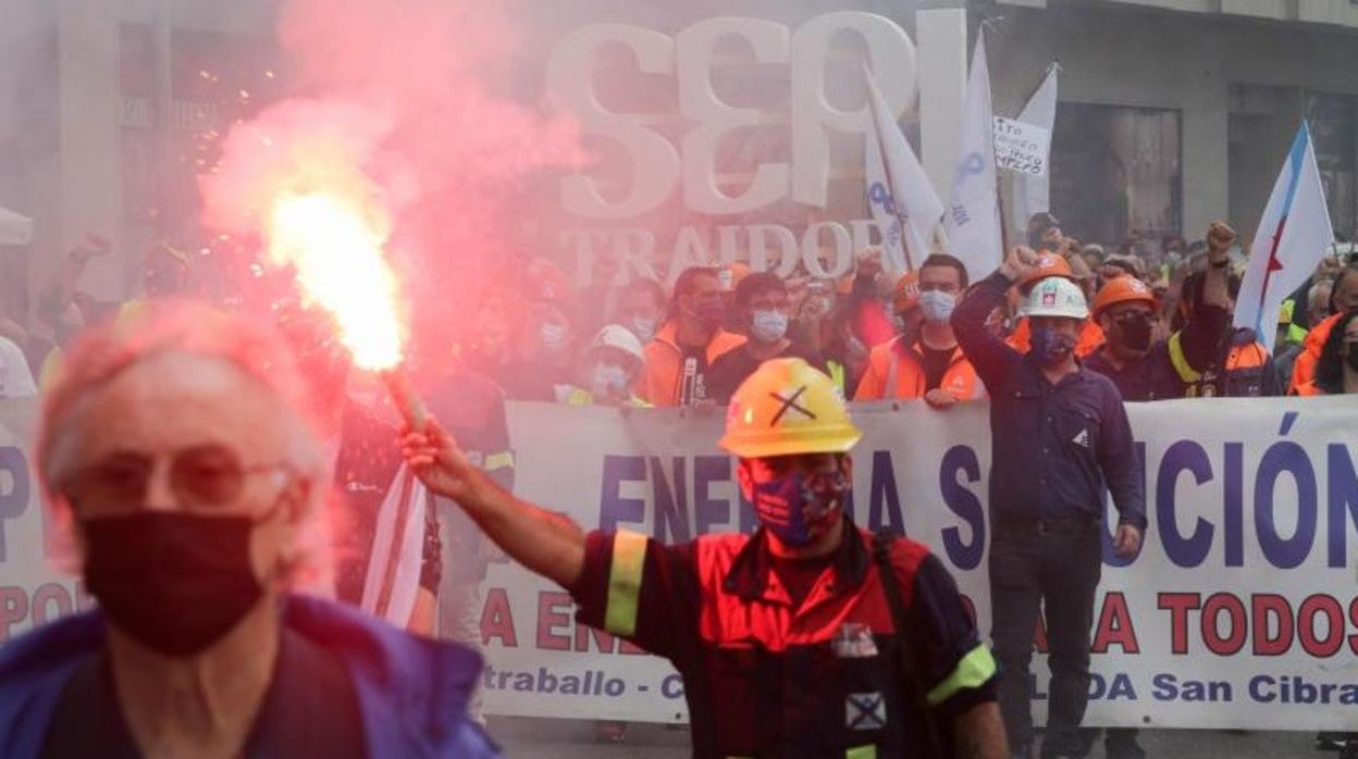 Protesta de los trabajadores de Alcoa el pasado domingo en Viveiro