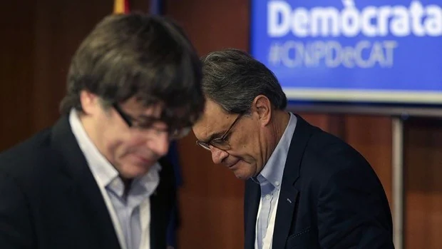 Puigdemont y Mas recurren la decisión del Tribunal de Cuentas de inadmitir los avales de la Generalitat