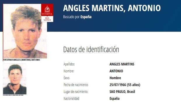 Registran los coches de Antonio Anglés y Miguel Ricart en busca de rastros de las niñas