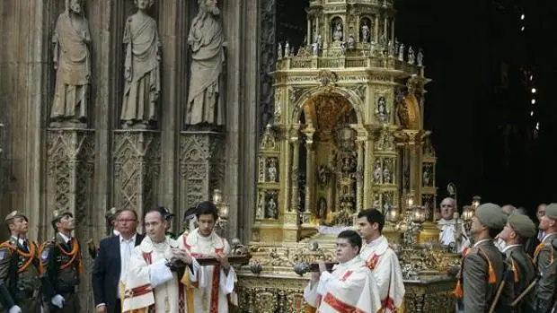 La procesión eucarística con la Custodia de la Catedral saldrá este sábado y recorrerá el centro de Valencia