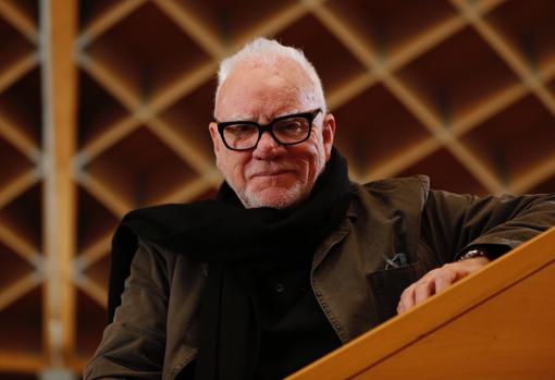 Malcolm McDowell: «Fue durísimo rodar con Kubrick, acabé con los ojos hechos polvo»