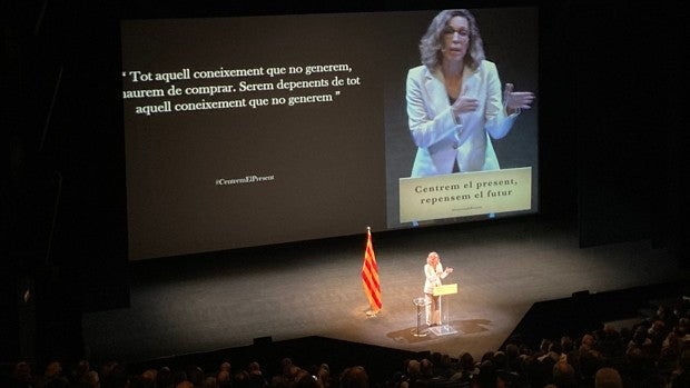 Chacón se ofrece para liderar «un gran espacio soberanista de centro» renunciando a la unilateralidad