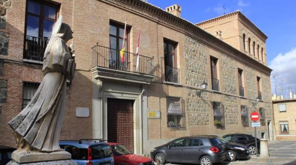 El Palacio de Malpica está en la plaza de Santa Clara