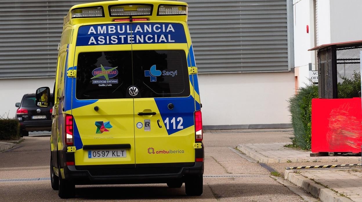 Una ambulancia del Sacyl