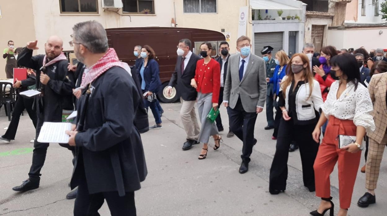 El presidente de la Generalitat, Ximo Puig, este sábado en la inauguración de la Fira de Tots Sants en Cocentaina