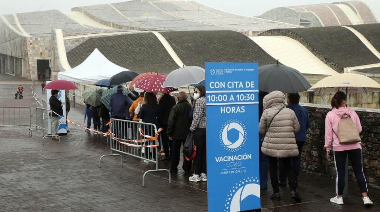 Vacunación en la Cidade da Cultura de Santiago el pasado mes de abril