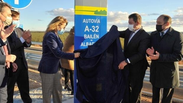 Abre al tráfico la Circunvalación Sur de Albacete en la A-32