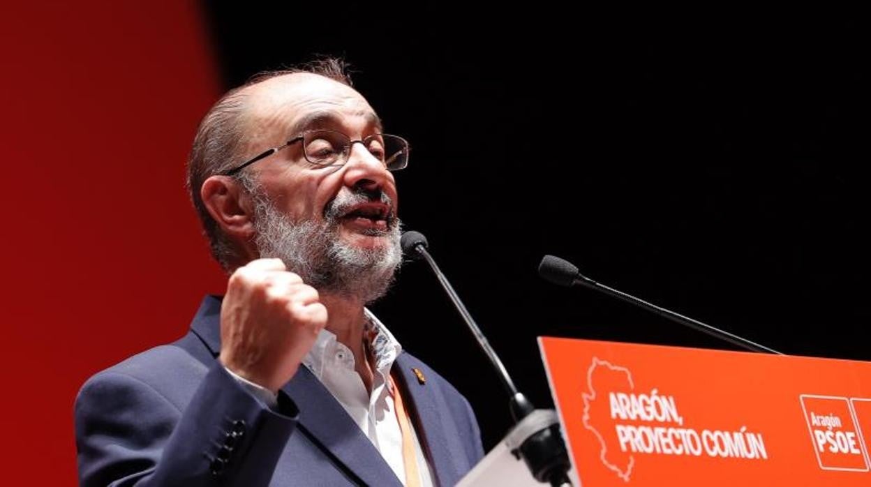 Javier Lambán, durante su discurso de clausura del XVII Congreso regional del PSOE