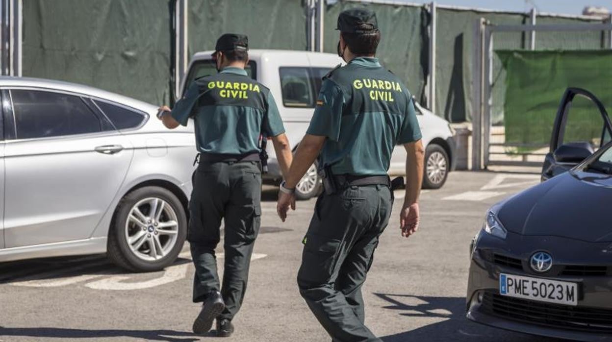 Agentes de la Guardia Civil en una imagen de archivo