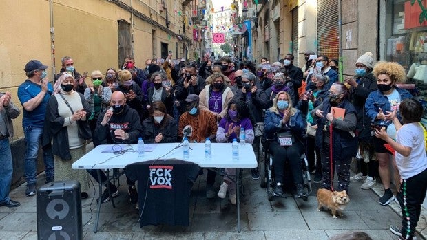 La Fiscalía pide 7.200 euros de multa para siete activistas por una protesta contra Vox en Barcelona