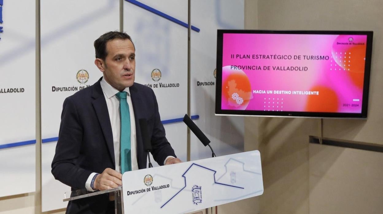 El presidente de la Diputación de Valladolid, Conrado Íscar, presenta la II Estrategia Turística de la provincia