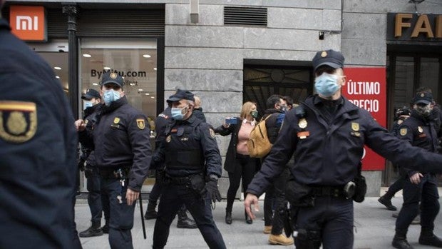 Clamor en Policía y Guardia Civil por la nueva ley de Seguridad Ciudadana