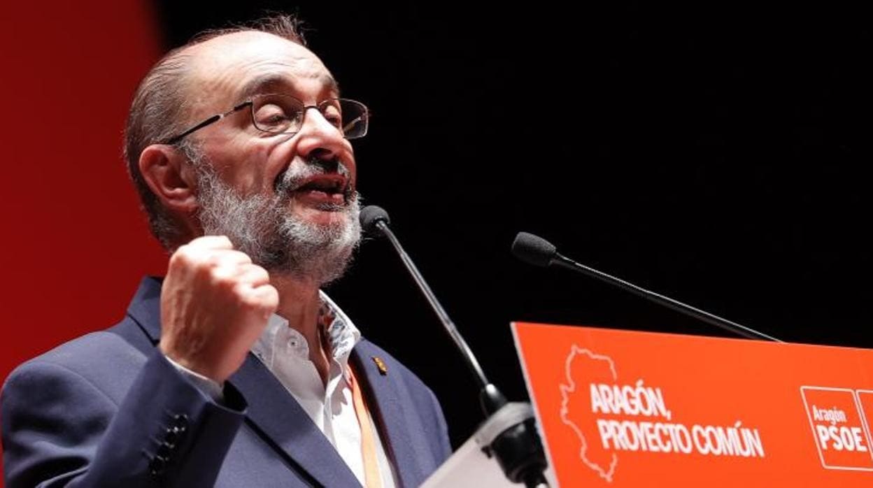 Javier Lambán, en el reciente congreso regional del PSOE que lo reeligió líder del partido en Aragón