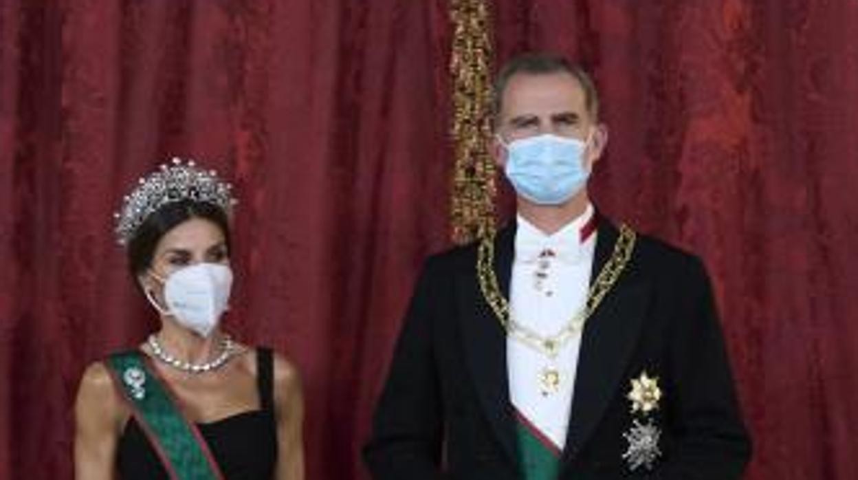Sus Majestades los Reyes durante la visita del presidente italiano Sergio Matarella