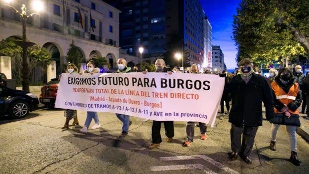 Burgos sale a la calle para exigir la reapertura total del Directo y el impulso de las autovías