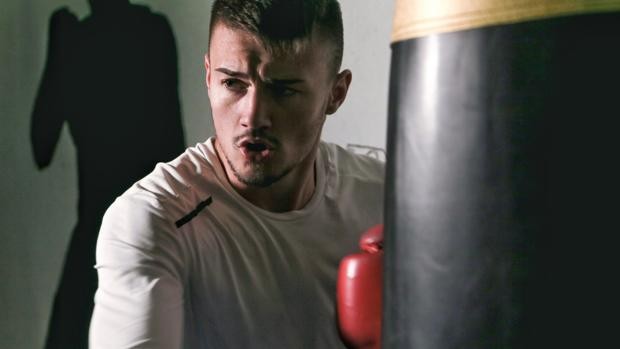 Historia de un sueño: Antonio Collado, un boxeador que se ha hecho a pico y pala